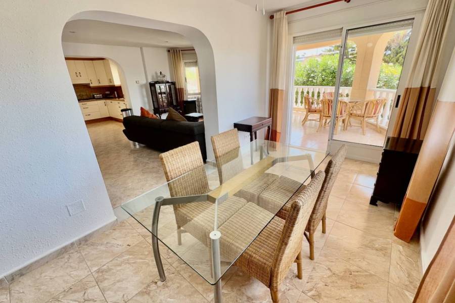 Reventa - Villa - Benijofar