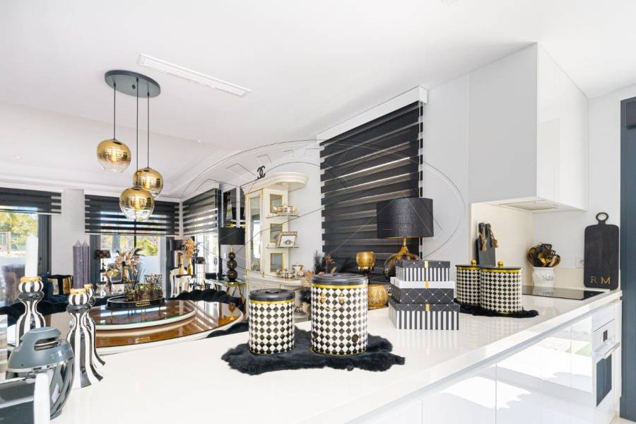 Resale - Villa - Ciudad Quesada