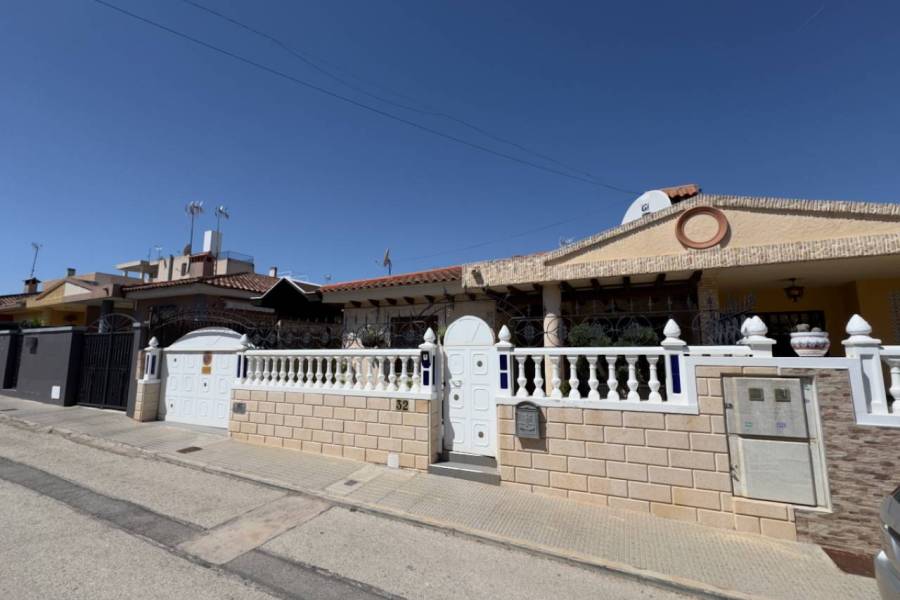 Resale - Villa - Benijofar