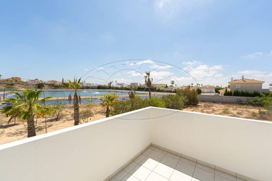 Resale - Villa - Ciudad Quesada