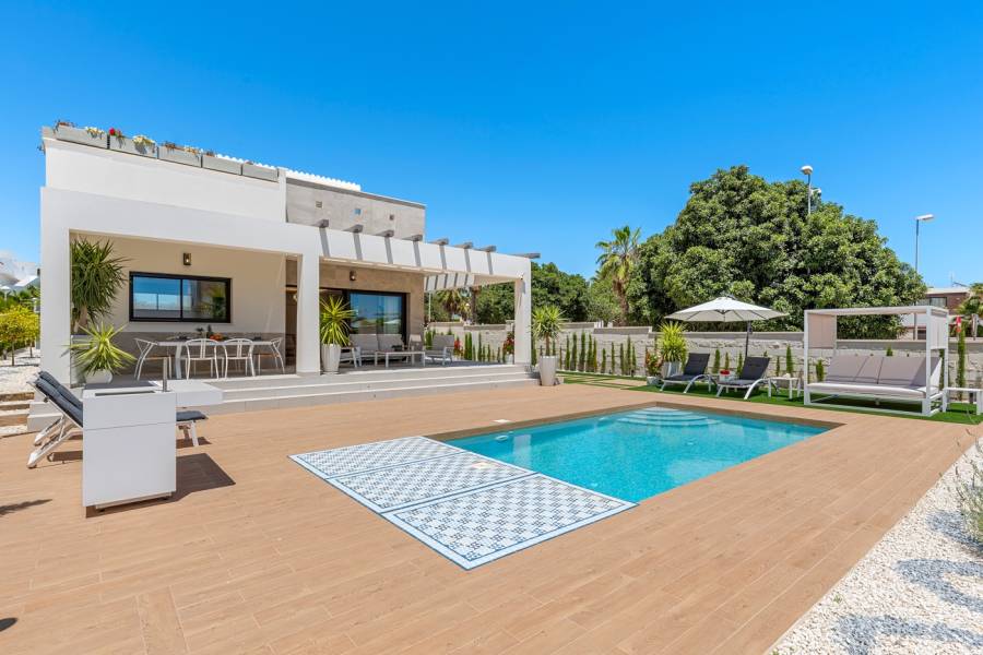 Resale - Villa - Ciudad Quesada - Rojales
