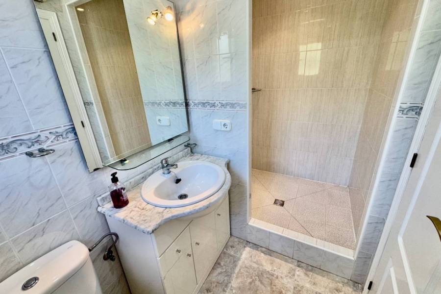 Reventa - Villa - Benijofar