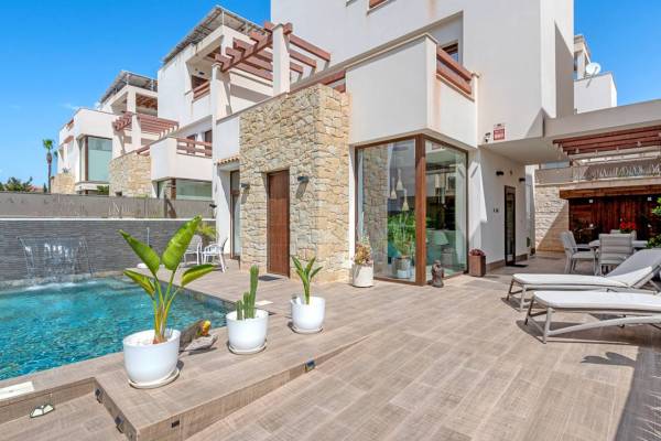 Villa - Resale - Ciudad Quesada - Ciudad Quesada Villa - Resale - Ciudad Quesada - Ciudad Quesada