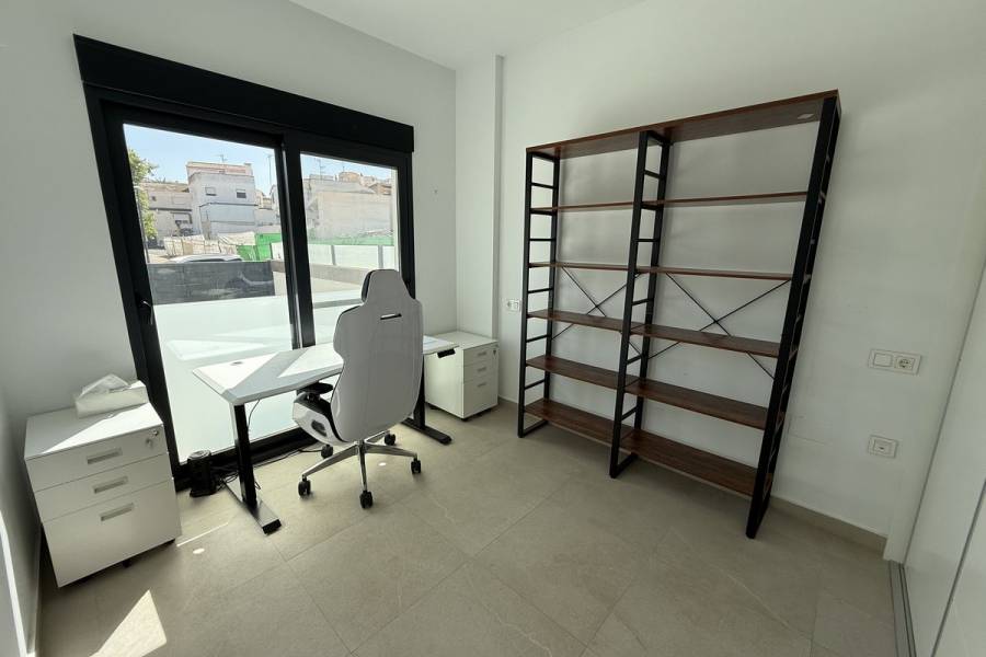 Reventa - Villa - Benijofar