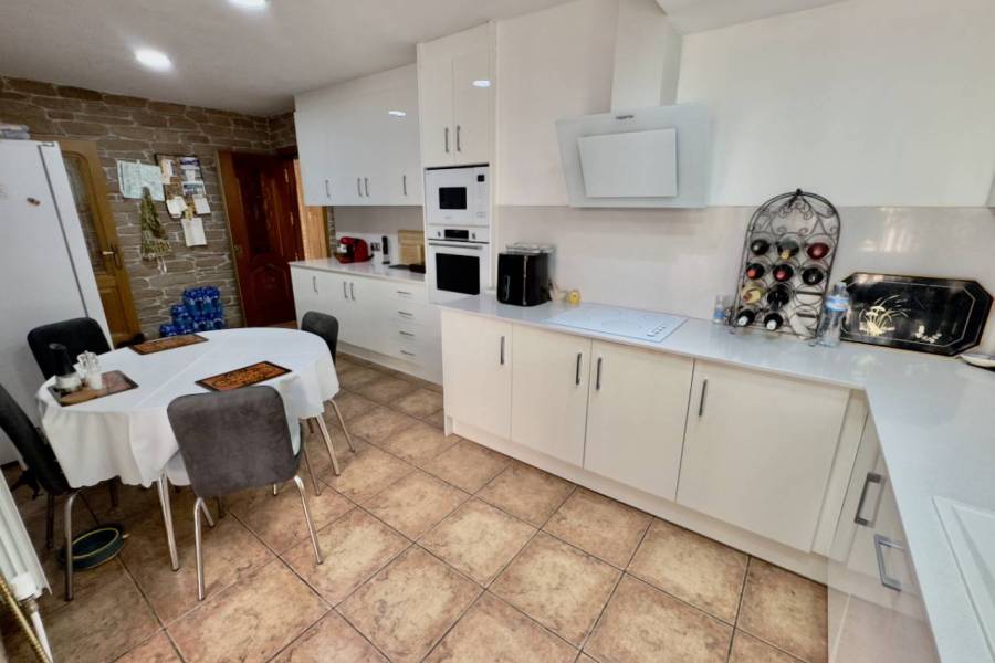 Resale - Villa - Benijofar