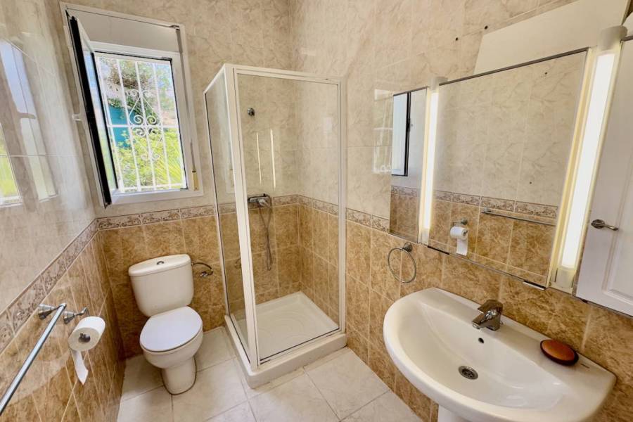 Resale - Villa - Ciudad Quesada