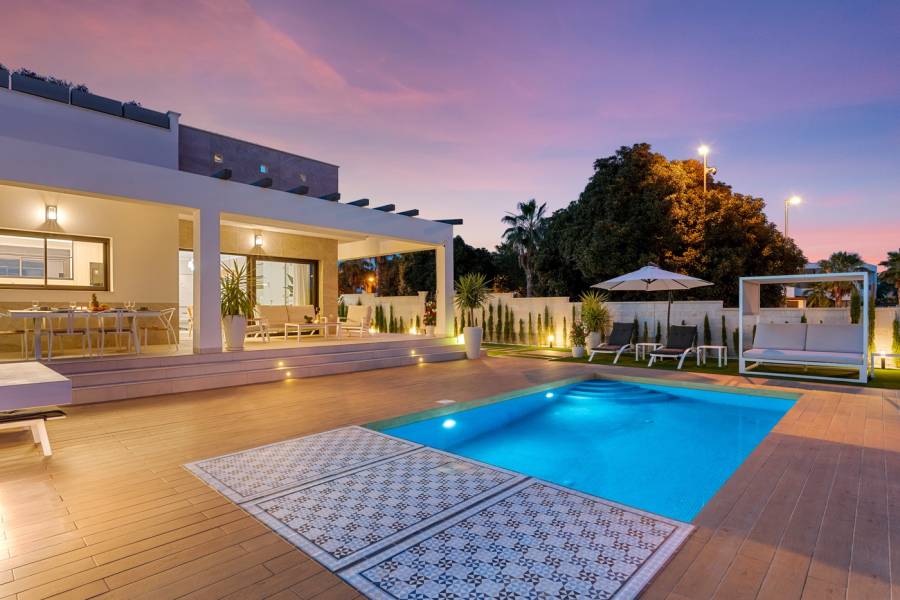 Resale - Villa - Ciudad Quesada - Rojales