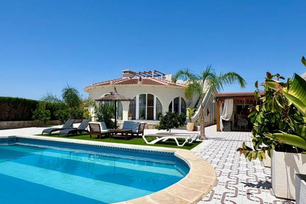 Villa / Detached - Reventa - Ciudad Quesada - Quesada Center Villa / Detached - Reventa - Ciudad Quesada - Quesada Center