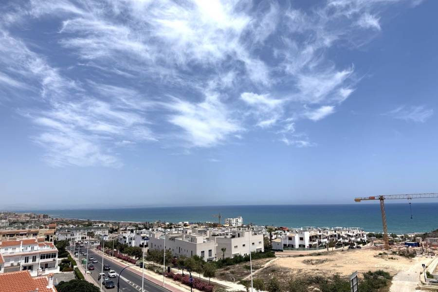 Resale - Apartment - Torrevieja