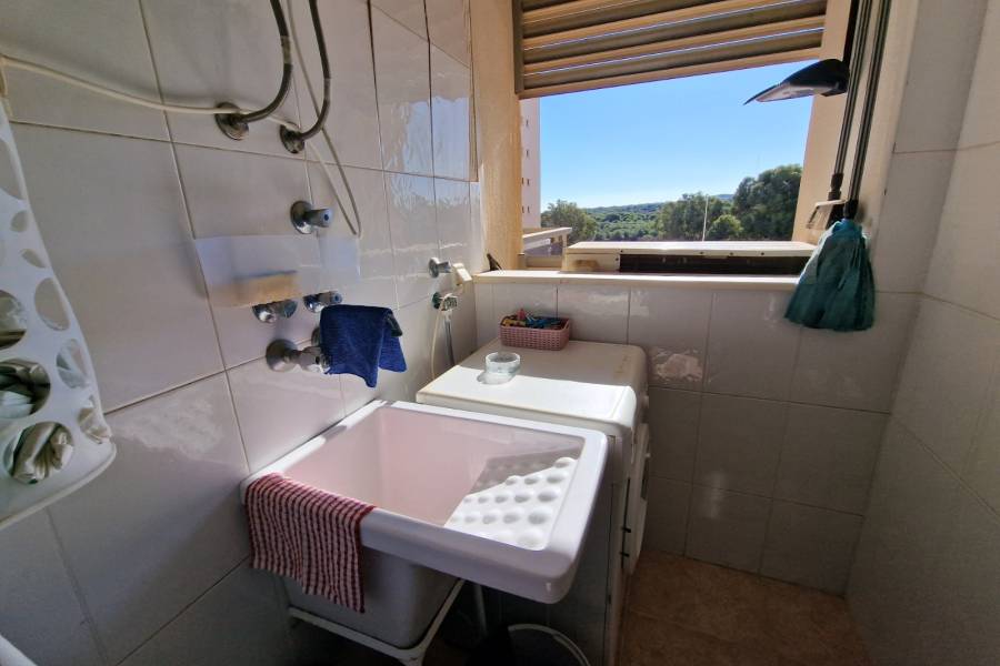 Resale - Apartment - Guardamar Del Segura - SUP-7 & Port Area