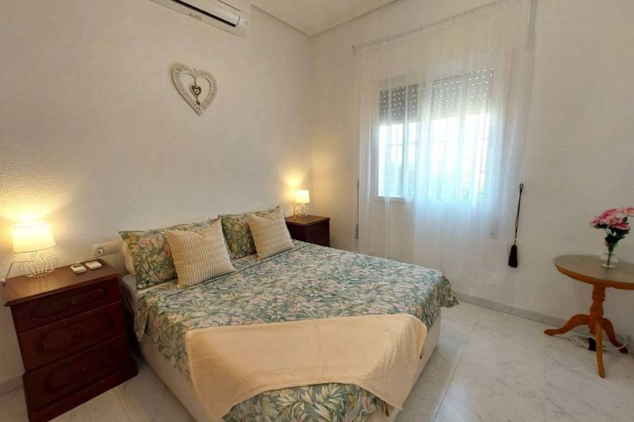 Reventa - Villa - Ciudad Quesada - Pueblo Bravo