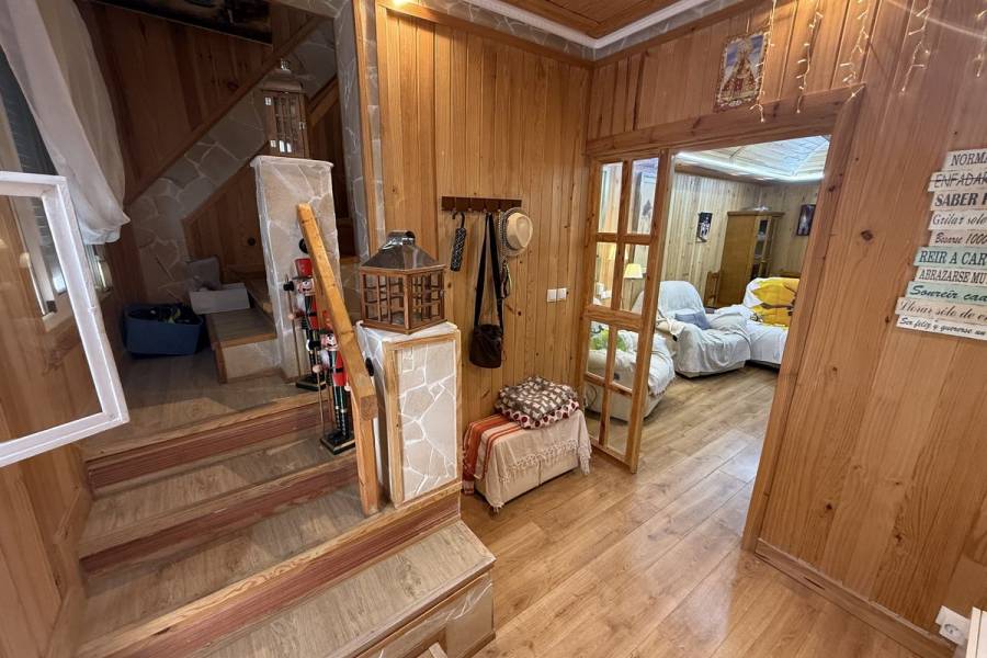 Resale - Townhouse - Benijofar