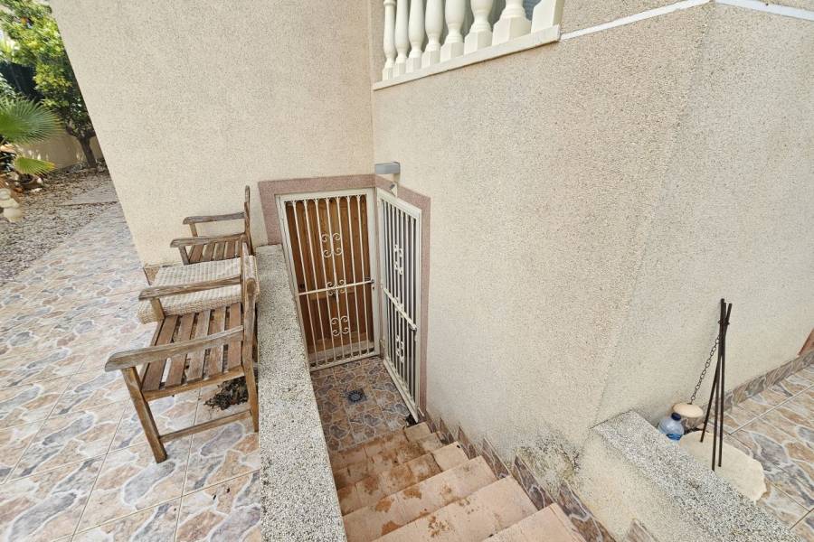Reventa - Villa - Benijofar - Benimar