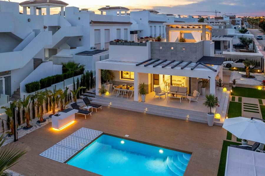 Resale - Villa - Ciudad Quesada - Rojales