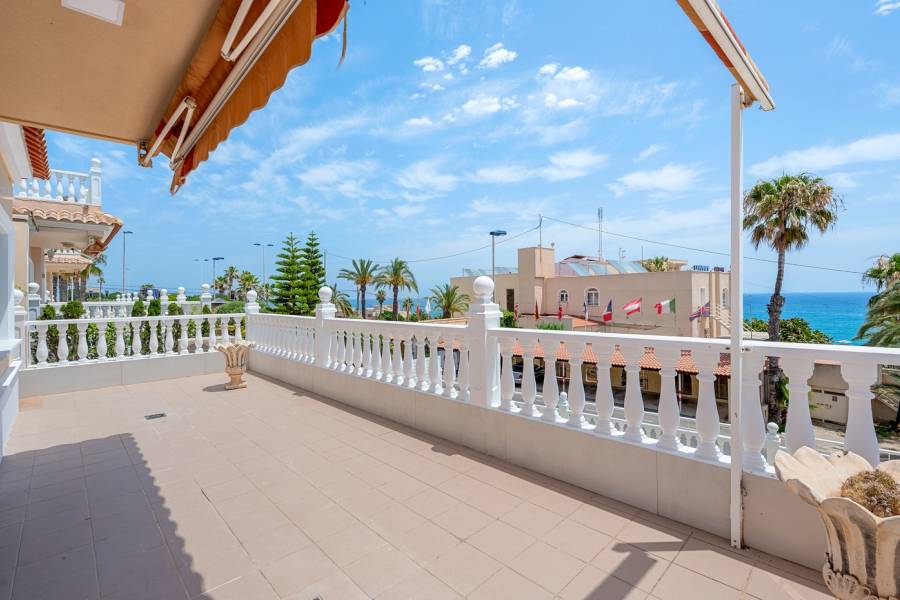 Reventa - Villa - Torrevieja