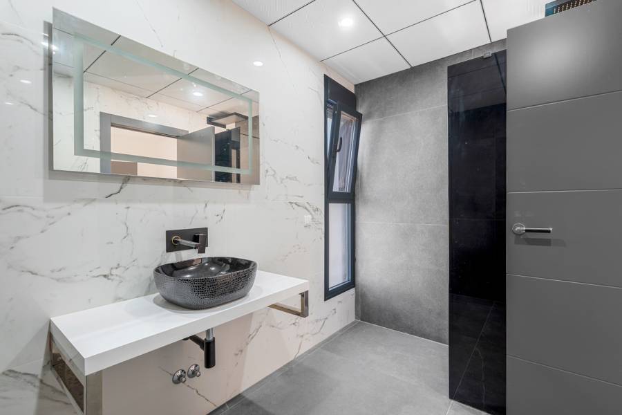 Resale - Villa - Campoamor