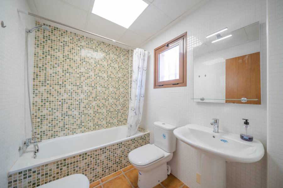 Resale - bungalow - Algorfa