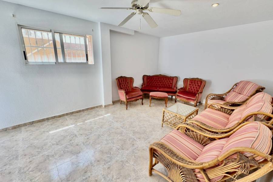 Reventa - Villa - Benijofar