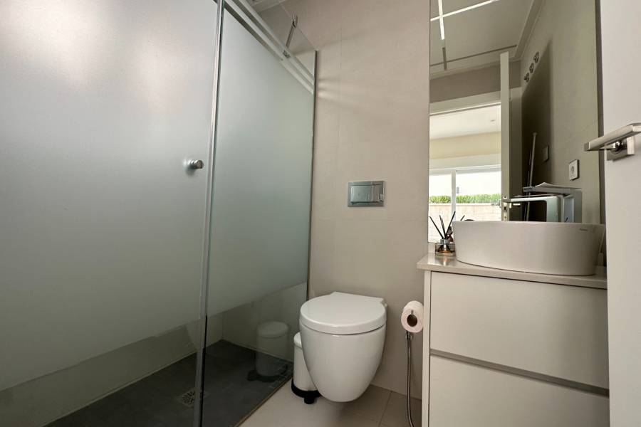 Reventa - Villa - Torrevieja