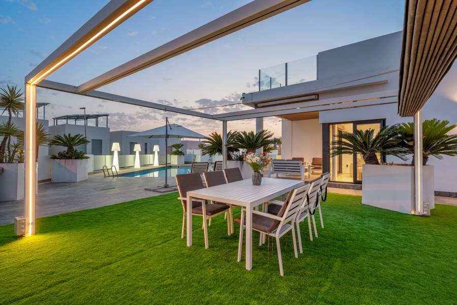 Resale - Villa - Orihuela costa - Villamartín