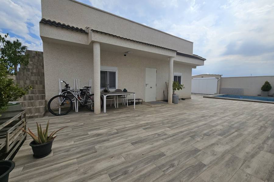 Reventa - Villa - Ciudad Quesada - Lo Pepin