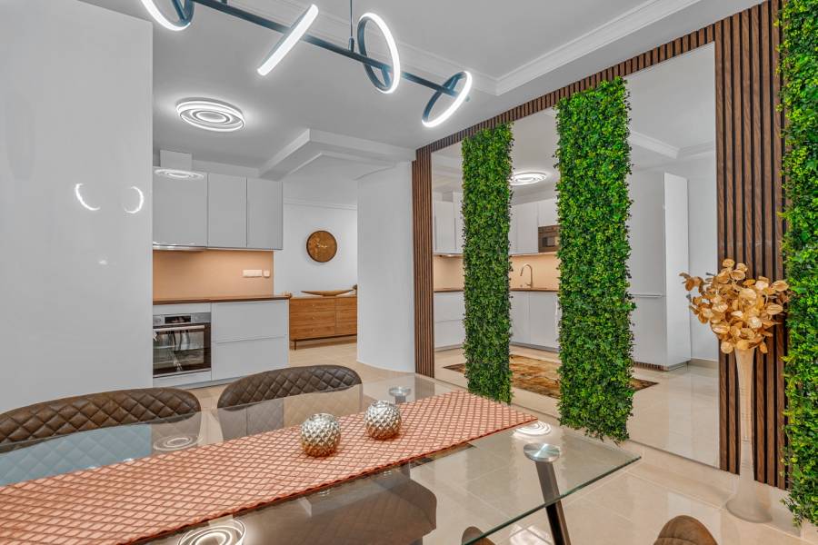 Resale - Apartment - Torrevieja - Playa del Cura