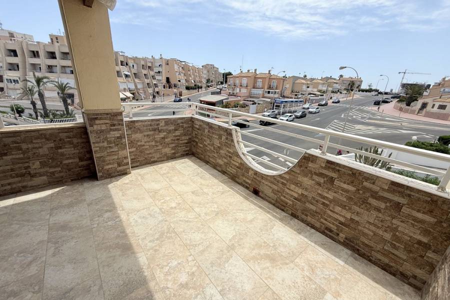 Resale - Apartment - Torrevieja