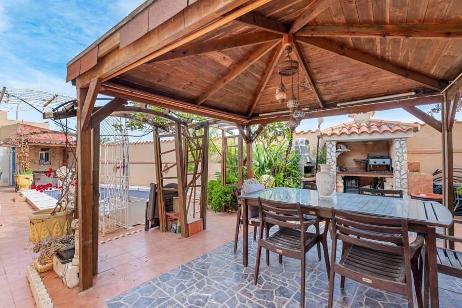 Reventa - Villa - Ciudad Quesada - Rojales