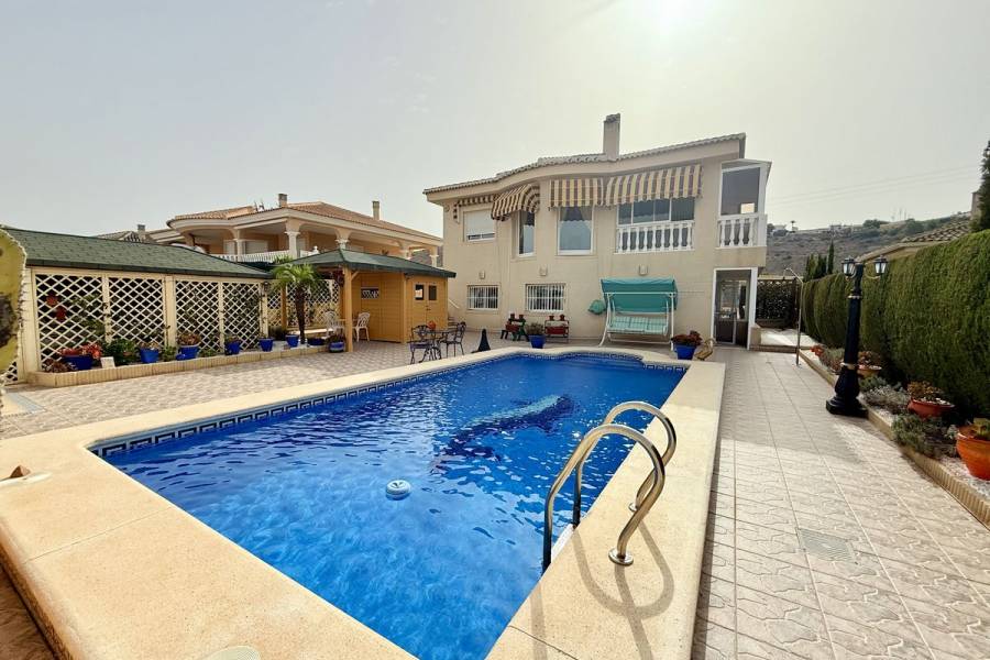 Reventa - Villa - Benimar