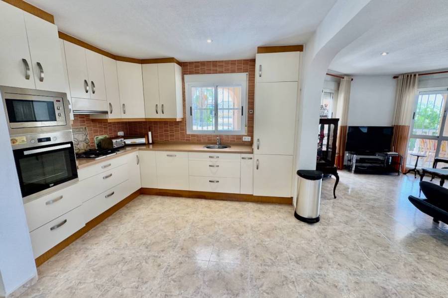 Reventa - Villa - Benijofar