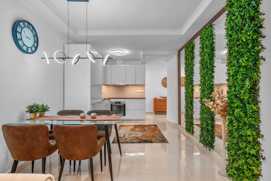 Resale - Apartment - Torrevieja - Playa del Cura