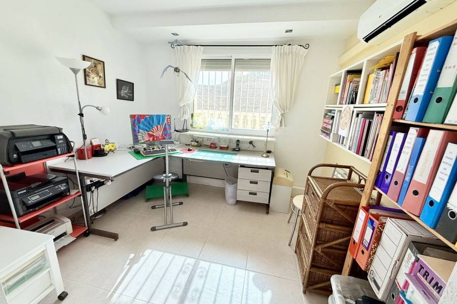 Reventa - Villa - Benimar