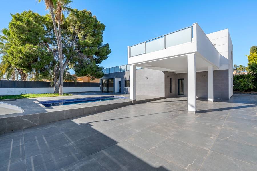 Resale - Villa - Campoamor