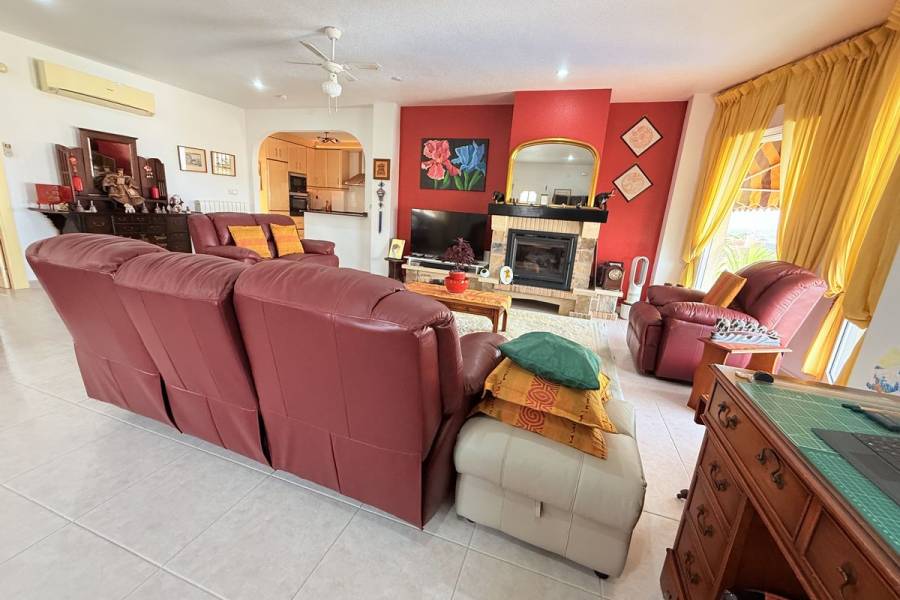 Reventa - Villa - Benimar