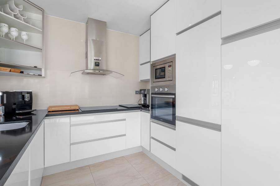 Resale - Villa - Orihuela costa - Villamartín