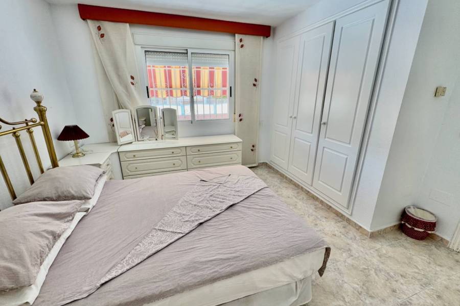 Reventa - Villa - Benijofar