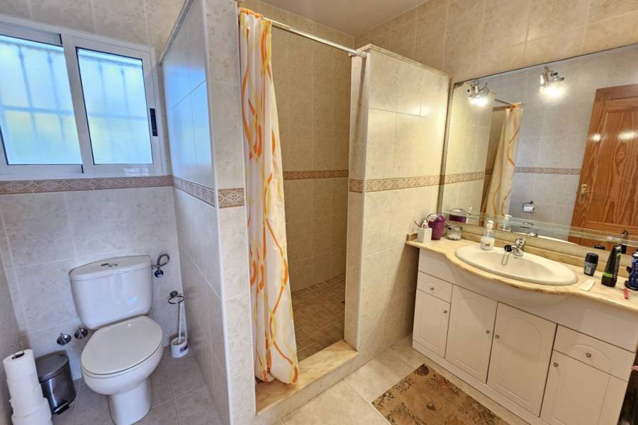 Reventa - Villa - Benijofar - Benimar