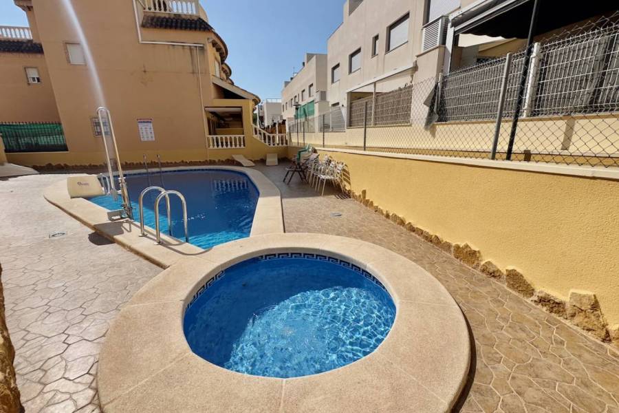 Resale - Townhouse - Guardamar del Segura