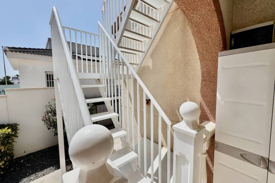 Reventa - Villa - Ciudad Quesada - Lo Pepin
