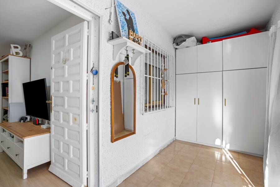 Resale - bungalow - Torrevieja - La Siesta